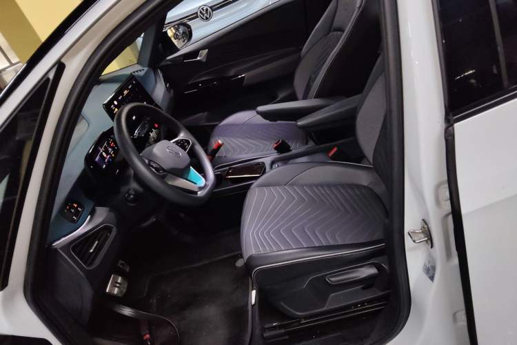 Used Volkswagen ID.3 2022 Active Pure Intelligent Enjoyment Edition
