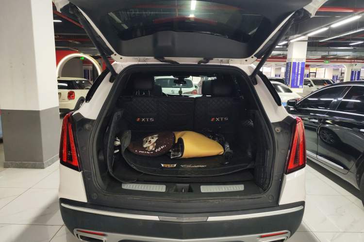 Used Cadillac XT5 2021 28T Luxury Version