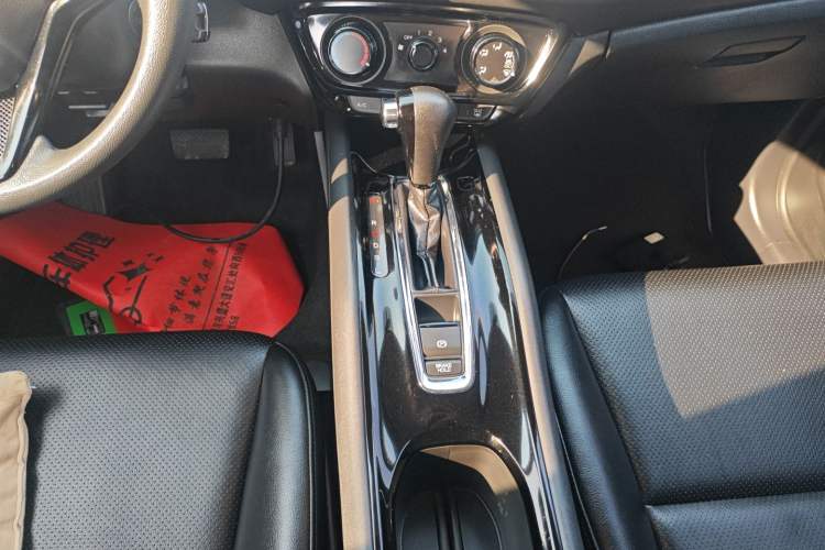 Used Honda Vezel 2017 1.5L CVT 2WD Comfort Model
