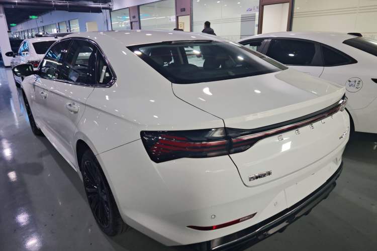 Used Geely Auto Preface 2024 Zhiqing 1.5TD Galaxy Edition