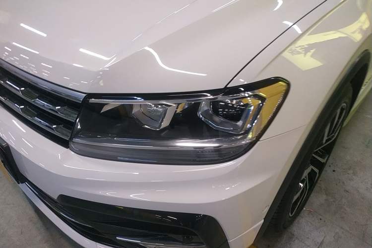 Used Volkswagen Tiguan L 2021 330TSI Automatic Two-Wheel Drive R-Line Enhanced Edition
