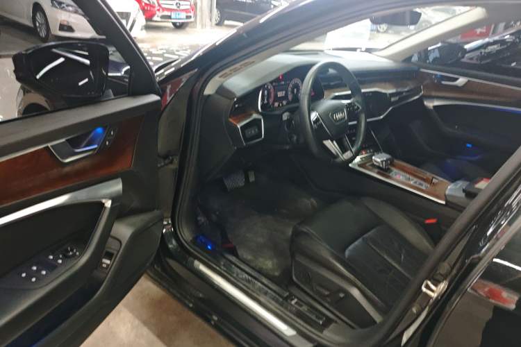 Used Audi A6L 2019 40 TFSI Luxury Prestige Edition
