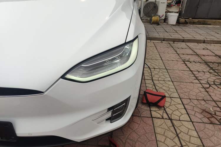 Used Tesla Model X 2019 Long-Range Version
