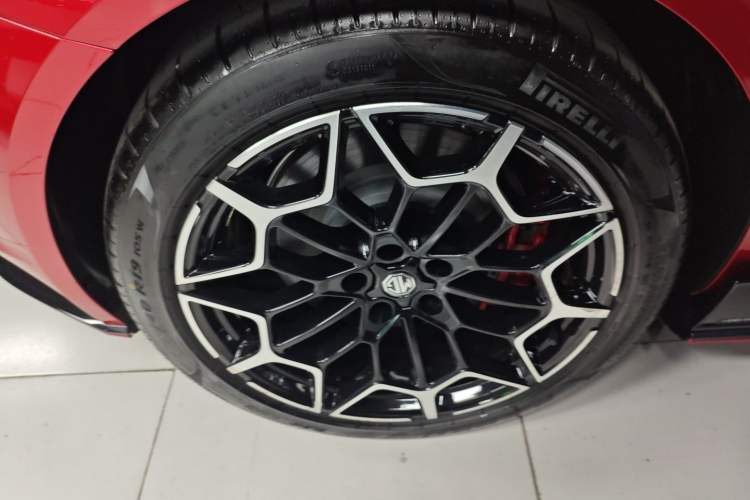 Used MG Cyberster 2024 501km Charming & Heartwarming Edition