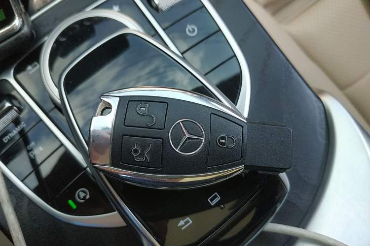 Used Mercedes-Benz C-Class 2016 C 200 L Sport Edition
