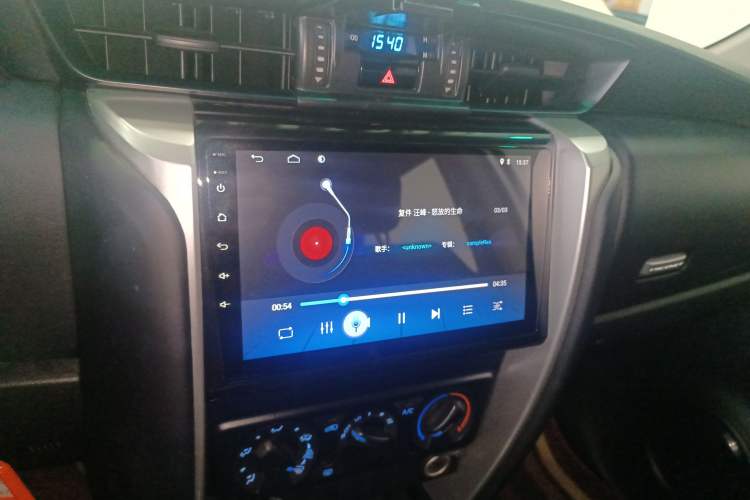 Used Toyota Fortuner 2016 2.7L Middle East Version
