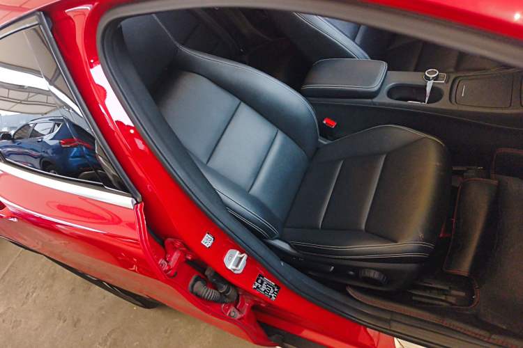 Used Mercedes-Benz GLA 2015 GLA 220 4MATIC Fashion Model