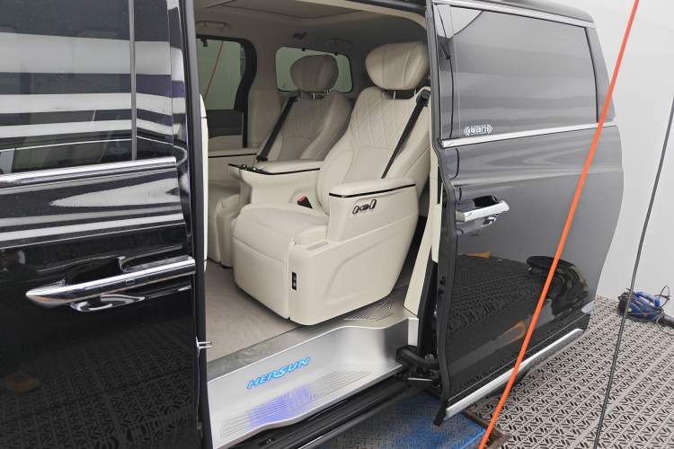 Used Wey Gaoshan 2025 Four-Wheel Drive Alpine 8