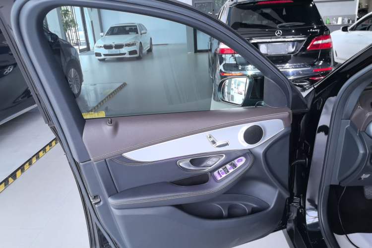 Used Mercedes-Benz GLC 2017 GLC 200 4MATIC
