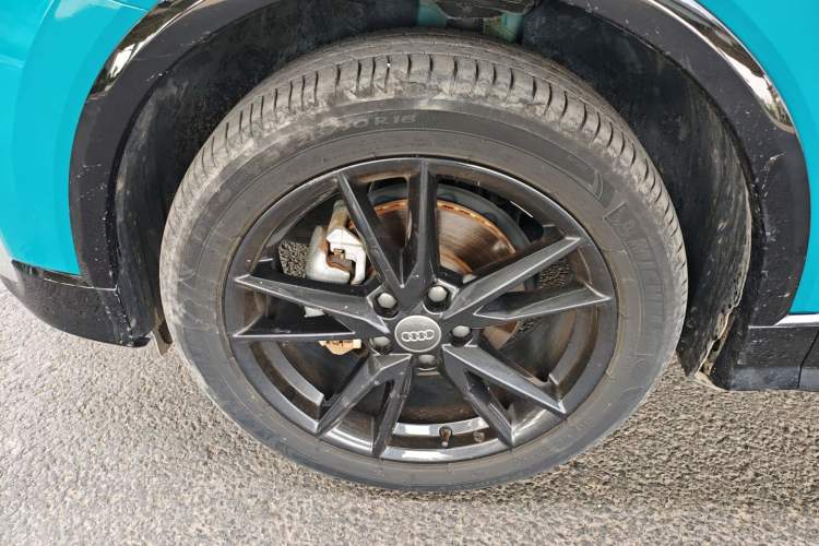 Used Audi Q2L 2021 35 TFSI Progressive Dynamic Edition
