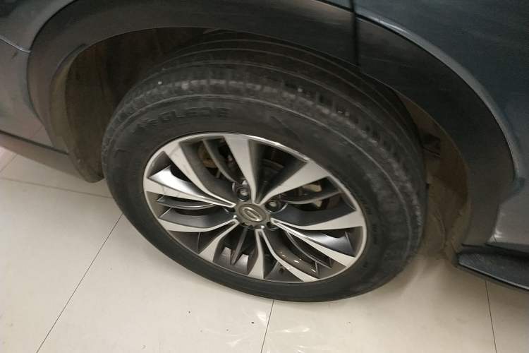 Used GAC Trumpchi GS8 2017 320T Two-Wheel Drive Luxury Smart Connectivity Version (7 Seats)
