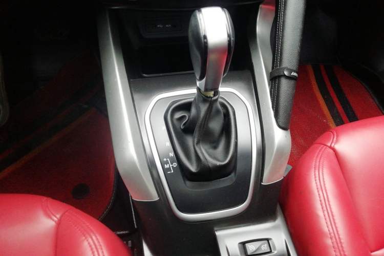 Used Renault Kadjar 2017 2.0L Two-Wheel Drive Comfort Edition