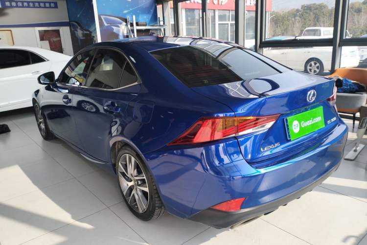 Used Lexus IS 2017 300 F SPORT Edition

