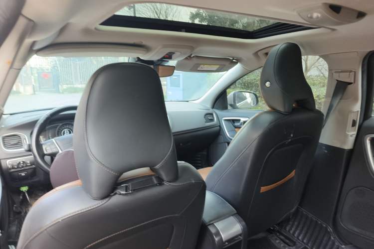 Used Volvo S60 2019 S60L Facelift T5 Intelligent Advanced Edition
