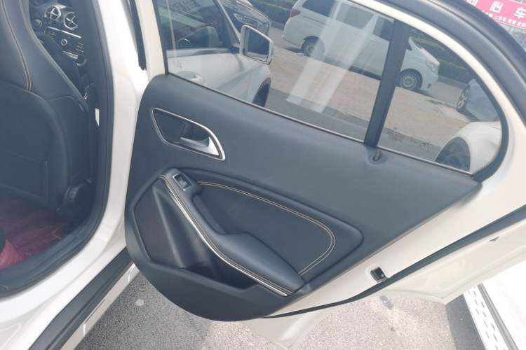 Used Mercedes-Benz GLA 2018 GLA 200 Fashion Model