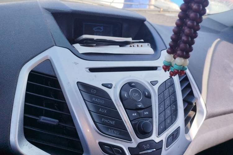 Used Ford EcoSport 2013 1.5L Automatic Fashion Model