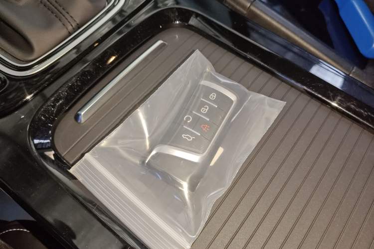 Used GAC Trumpchi M6 2023 PRO 270T DCT Luxury Edition