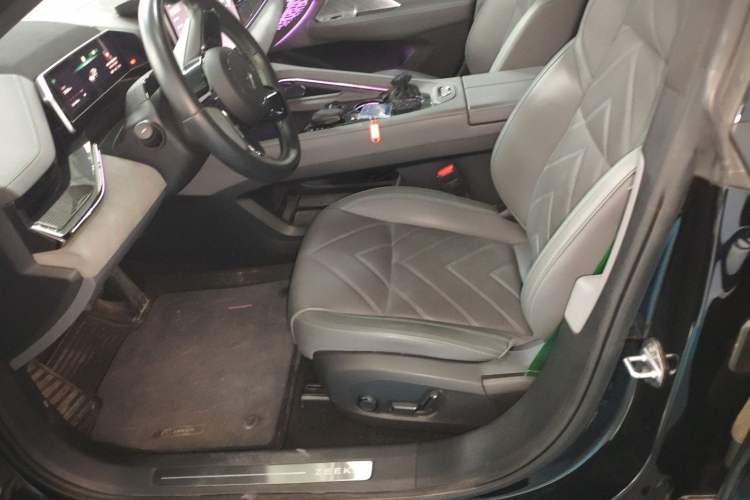 Used Zeekr 001 2023 WE Edition 86 kWh