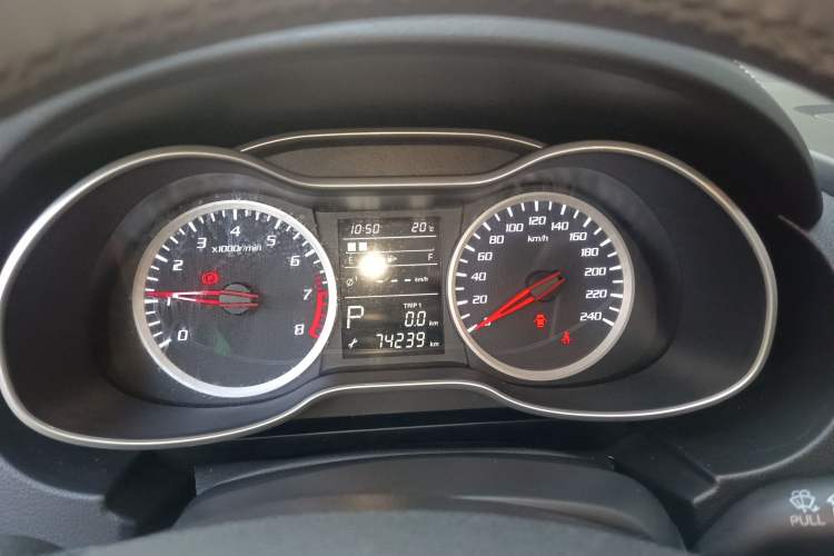 Used Bestune X40 2018 Internet Celebrity Edition 1.6L Automatic Luxury Version
