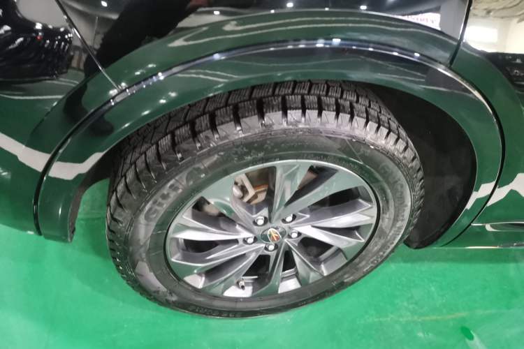 Used Hongqi HS5 2023 2.0T Qixiang Pro Edition
