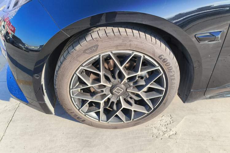 Used Zeekr 001 2025 WE Edition 95 kWh Rear-Drive