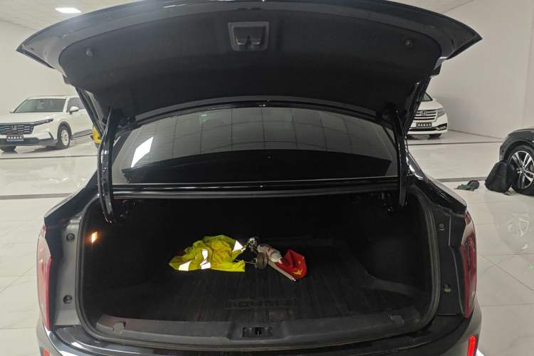 Used Hongqi E-QM5 2021 Charging Version Flagship Edition
