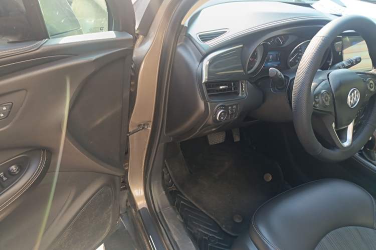 Used Buick Envision 2017 20T Two-Wheel Drive Leading Version
