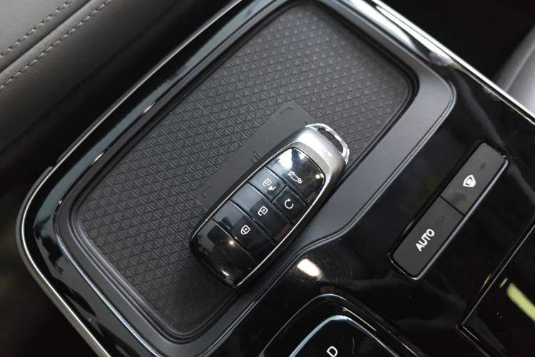 Used AION S Plus 2023 70 Intelligent Driving Version Ternary Lithium
