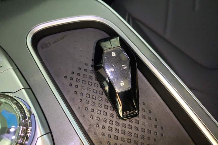 Used ARCFOX Alpha S 2023 735E Forest Edition 160kW
