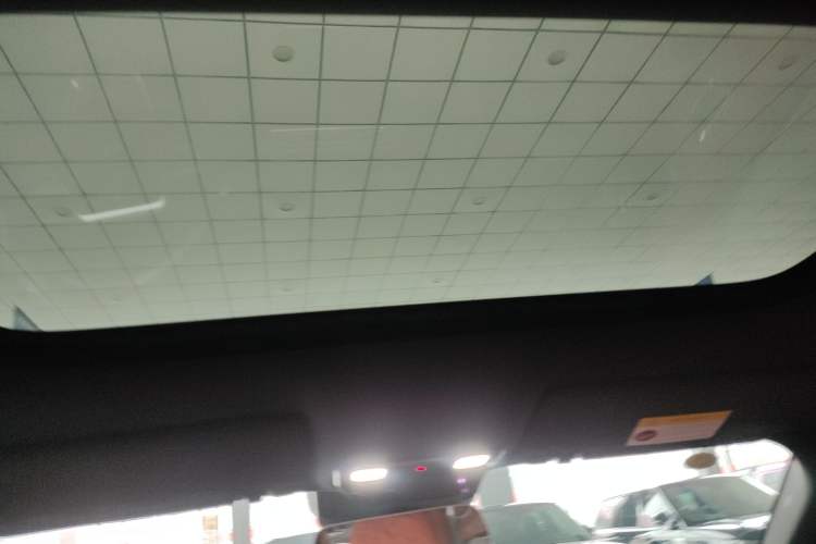 Used Li Auto L8 2025 Pro Smart Refresh Edition
