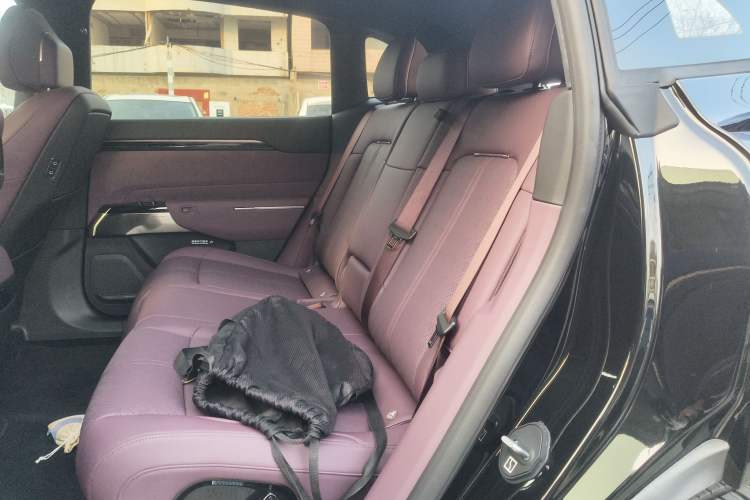 Used Zeekr 7X 2026 75kWh Rear-Drive MAX Edition
