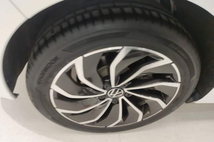 Used Volkswagen Golf 2023 Facelift 280TSI DSG Pro
