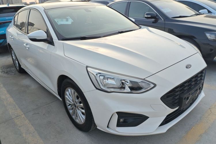 Used Ford Focus 2020 Sedan EcoBoost 180 Automatic Trend Edition
