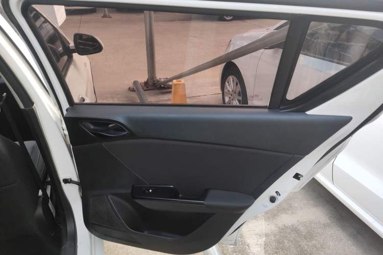 Used Baojun 310 2016 1.2L manual Comfort trim level
