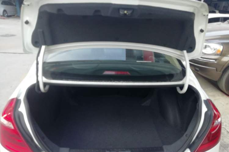 Used Geely Auto Emgrand 2017 Sedan Million Edition 1.5L CVT Upward Version
