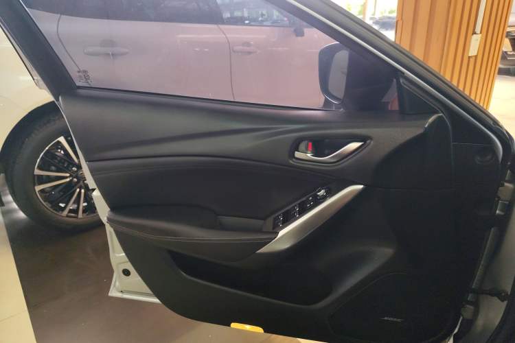 Used Mazda Atenza 2018 2.5L Blue Sky Prestige Edition China V Standard
