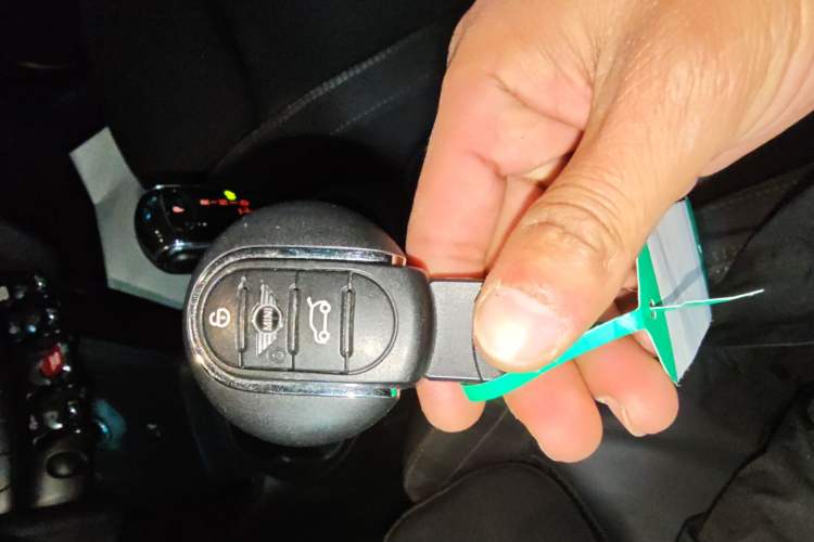 Used  MINI 2018 1.5T COOPER Classic Edition Five-Door Version
