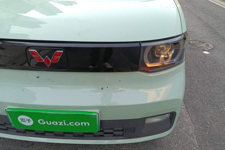 Used Wuling Hongguang MINIEV 2021 Macaron Premium Model – Lithium Iron Phosphate
