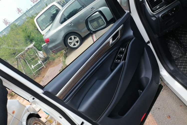 Used GAC Trumpchi M8 2021 Revised Version Lingxiu Series 390T Luxury Edition
