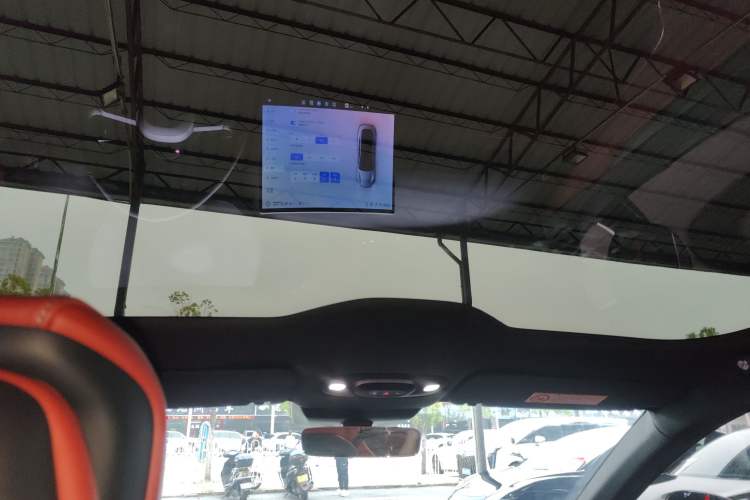 Used  SU7 2024 Rear-Drive Long-Range Intelligent Driving Version
