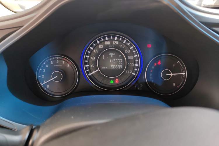 Used Honda Crider 2013 1.8L automatic luxury edition
