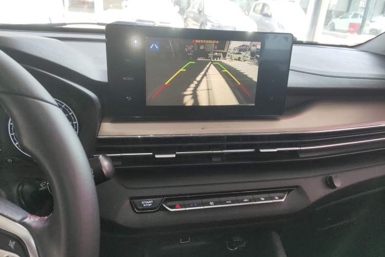 Used Geely Auto Vision X3 2021 PRO 1.5L CVT Deluxe Model
