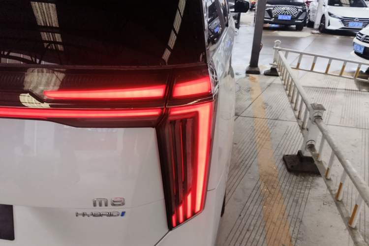 Used GAC Trumpchi M8 2023 Zongshi Series Dual-Motor YuZun Edition