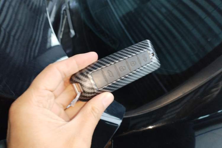 Used Wey VV5 2021 1.5T Two-Wheel Drive Smart Pioneer