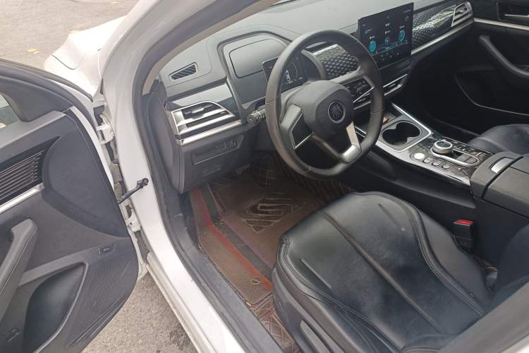 Used BYD Qin PLUS 2021 EV 400KM Luxury Model
