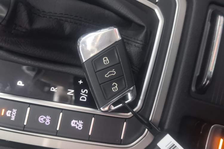 Used Volkswagen Variant 2017 380TSI Four-Wheel Drive Longitudinal Version