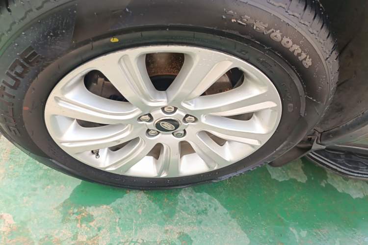 Used Land Rover Discovery Sport 2017 2.0T SE