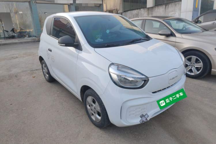 Used Roewe Clever 2021 302 km New Four-Seater Super-Efficient Version