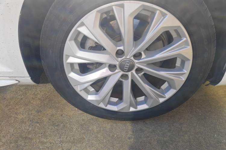 Used Audi A4L 2018 30th Anniversary Edition 40 TFSI Trendy Model