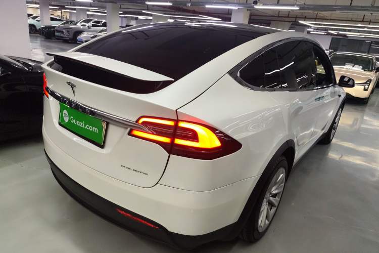 Used Tesla Model X 2019 Long-Range Version
